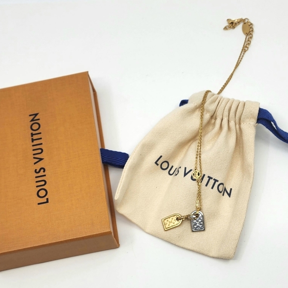 EUC Louis Vuitton Tags Necklace Full Inclusion - Picture 3 of 5